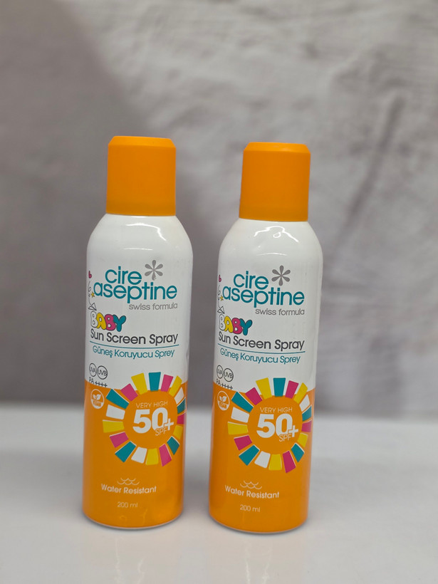 اسپری ضد آفتاب کودک دارای SPF +50 آسپتین ، مناسب پوست حساس کودک ، با حجم 200 میلی(واردات قانونی از منطقه آزاد ارس)